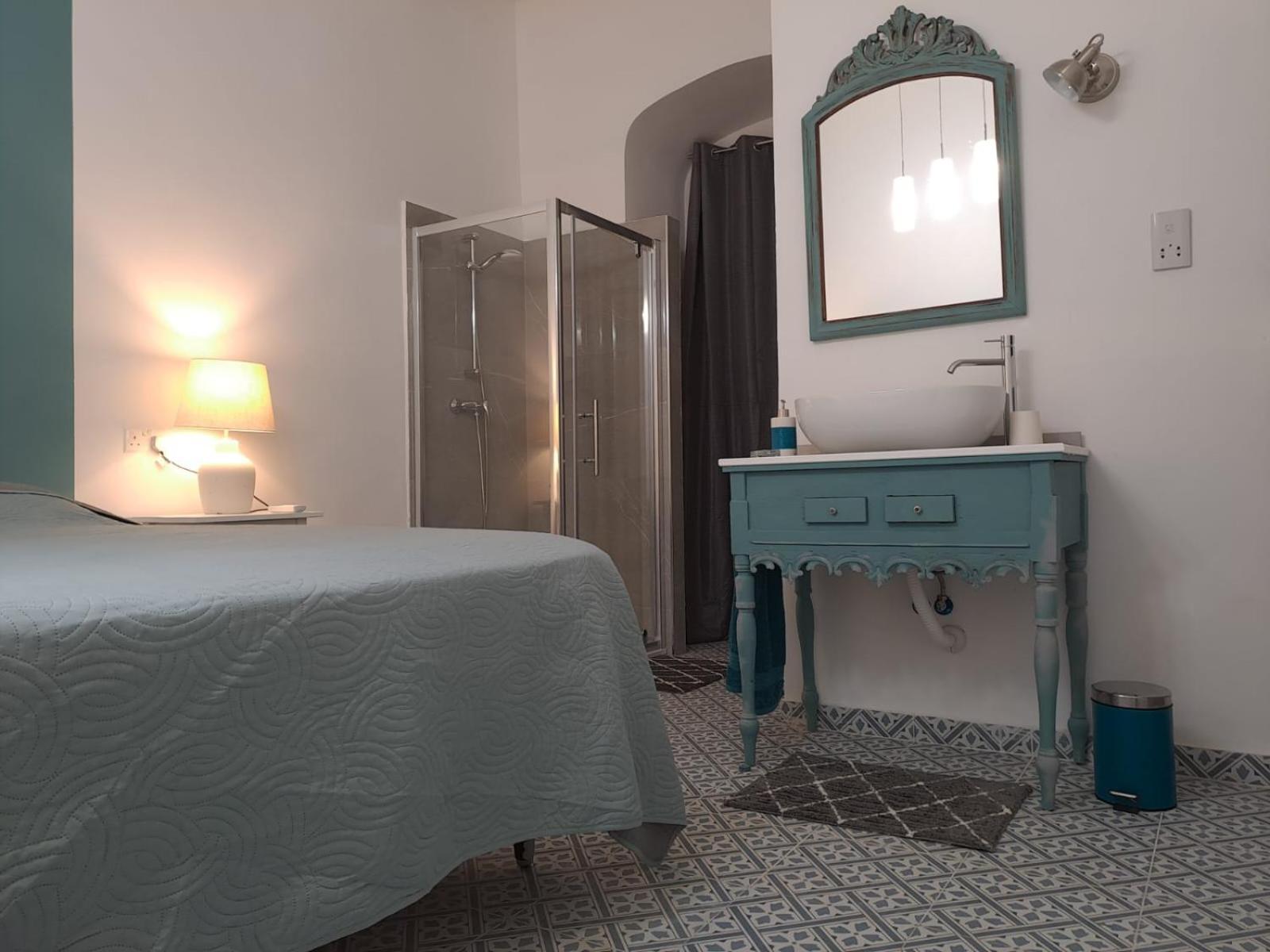 Вилла Door Nine -Townhouse With Harbour Views Флориана Экстерьер фото